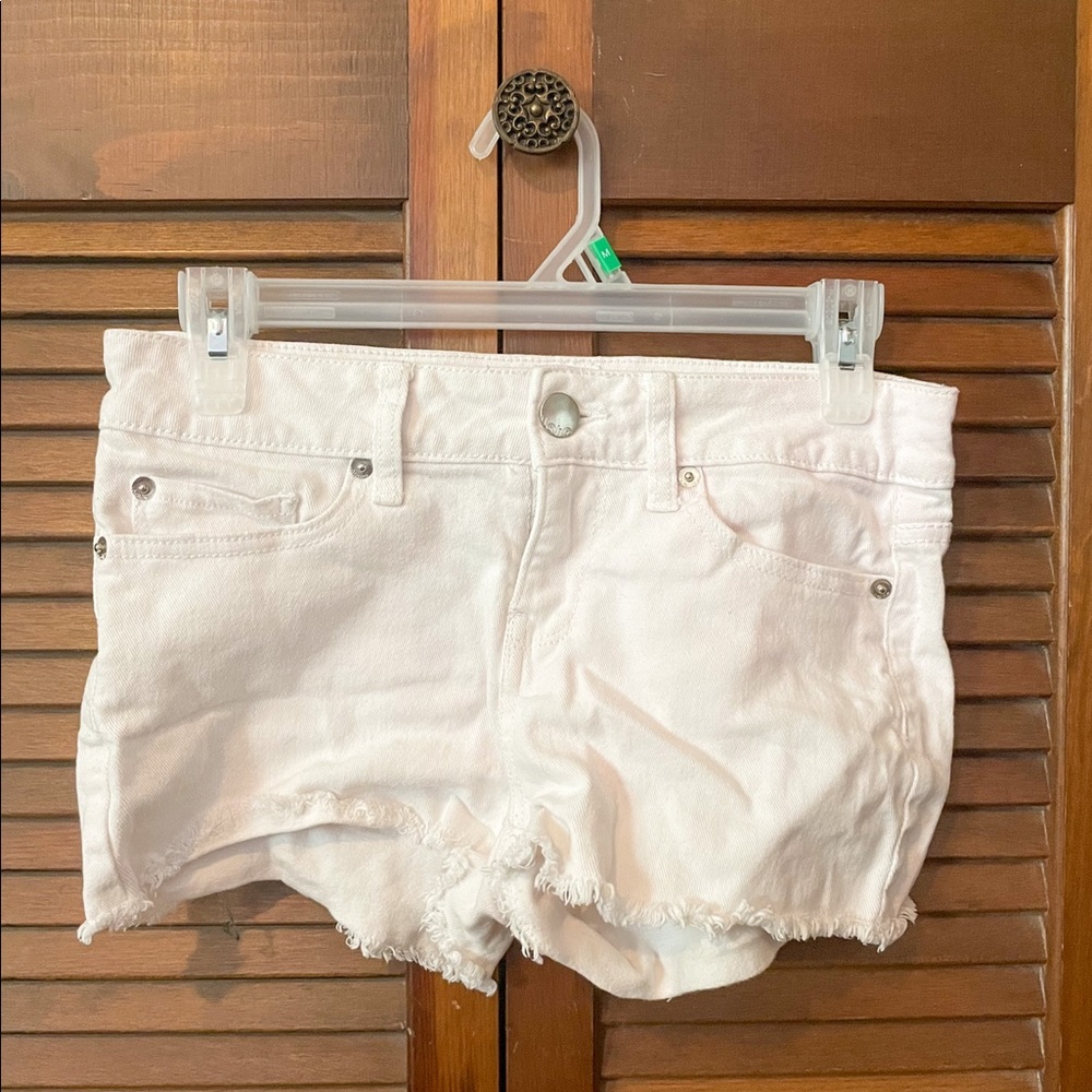 White raw hem No Boundaries jean shorts